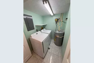 215 SE 15th Pl #109, Cape Coral, FL 33990 - Photo 15