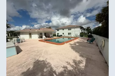 215 SE 15th Pl #109, Cape Coral, FL 33990 - Photo 5