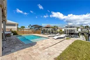 3620 Emerald Ave, Saint James City, FL 33956 - Photo 37