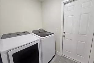 876 Apartment St E, Lehigh Acres, FL 33974 - Photo 19