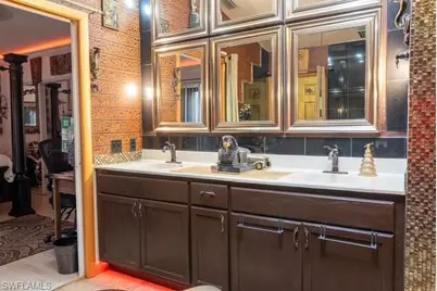 9697 Galley Ct, Fort Myers, FL 33919 - Photo 21