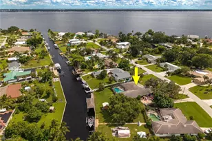 1860 Marina Cir, North Fort Myers, FL 33903 - Photo 43