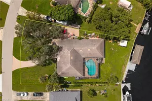 1860 Marina Cir, North Fort Myers, FL 33903 - Photo 37