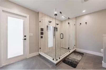 1860 Marina Cir, North Fort Myers, FL 33903 - Photo 21