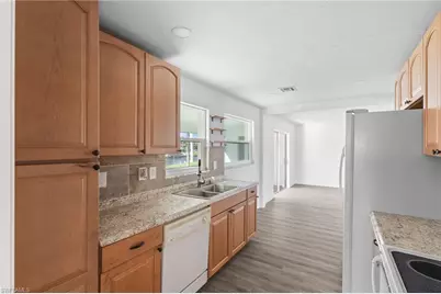 2014 SE 12th Ter, Cape Coral, FL 33990 - Photo 11