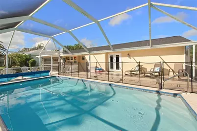 31 NE 10th Ave, Cape Coral, FL 33909 - Photo 27