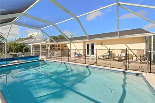 31 NE 10th Ave, Cape Coral, FL 33909 - Photo 27