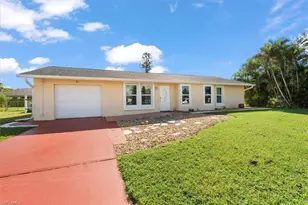 31 NE 10th Ave, Cape Coral, FL 33909 - Photo 3