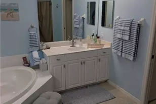 19460 Cromwell Ct, Fort Myers, FL 33912 - Photo 11