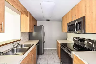 2621 10th St, Englewood, FL 34224 - Photo 5