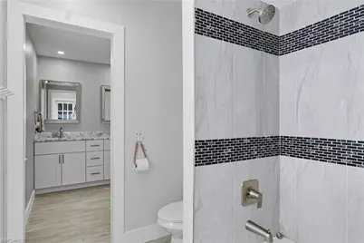 1310 SW 19th Ln, Cape Coral, FL 33991 - Photo 23