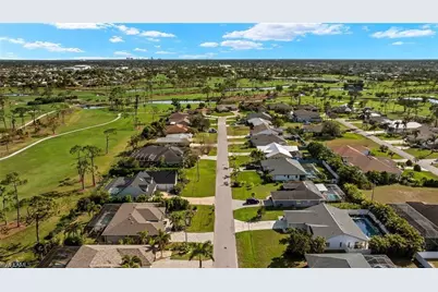 1310 SW 19th Ln, Cape Coral, FL 33991 - Photo 31