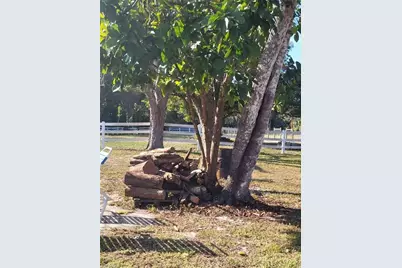 715 Hutto Rd, North Fort Myers, FL 33903 - Photo 17