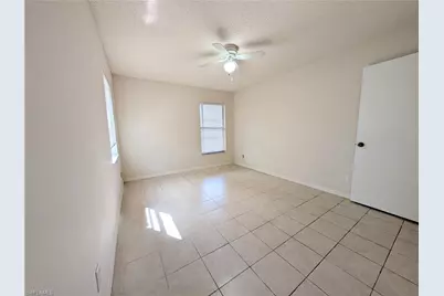 5305 Summerlin Rd #514, Fort Myers, FL 33919 - Photo 7