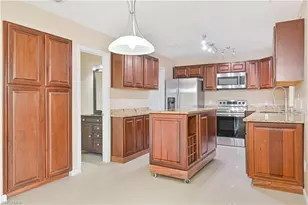 17040 Golfside Cir, Fort Myers, FL 33908 - Photo 7