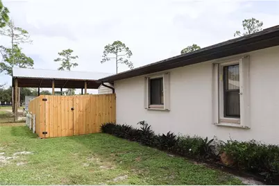 18122 Sandy Pines Cir, North Fort Myers, FL 33917 - Photo 27