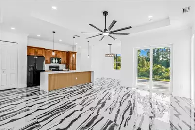 333 Lownde Ave S, Lehigh Acres, FL 33974 - Photo 7