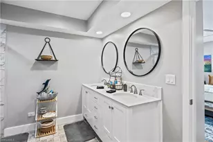 2420 Cherimoya Ln, Saint James City, FL 33956 - Photo 31