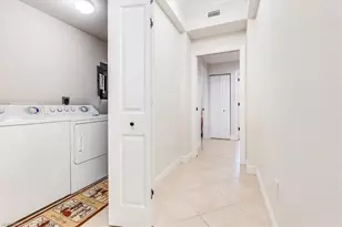 10060 Lake Cove Dr, Fort Myers, FL 33908 - Photo 27