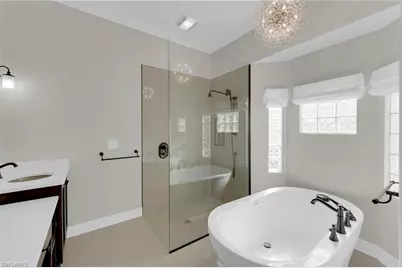 8642 S Lake Cir, Fort Myers, FL 33908 - Photo 21