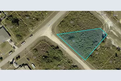 363 Pontoon Ave, Lehigh Acres, FL 33974 - Photo 1