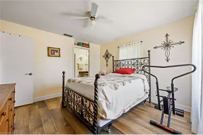 220 Oakmont Pkwy, Lehigh Acres, FL 33936 - Photo 37