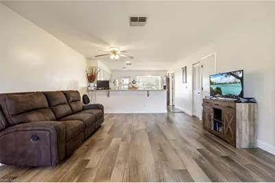 220 Oakmont Pkwy, Lehigh Acres, FL 33936 - Photo 9