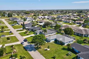 1702 SW 12th Ln, Cape Coral, FL 33991 - Photo 45