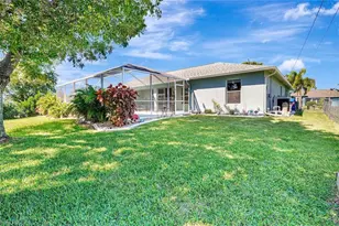 1702 SW 12th Ln, Cape Coral, FL 33991 - Photo 37