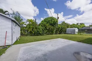 2209 Delta St, Fort Myers, FL 33907 - Photo 27