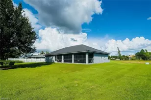 1906 SW 15th Pl, Cape Coral, FL 33991 - Photo 7