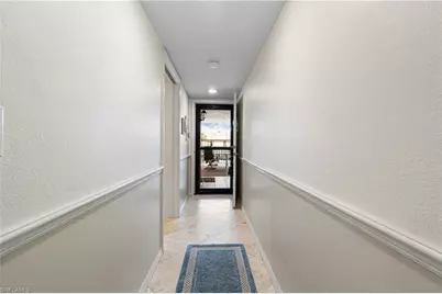 5905 Trailwinds Dr #824, Fort Myers, FL 33907 - Photo 5
