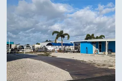 3073 Bounty Ln, Saint James City, FL 33956 - Photo 5