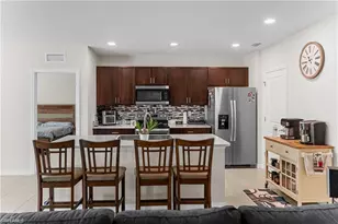 8880 Cascade Price Cir, North Fort Myers, FL 33917 - Photo 9