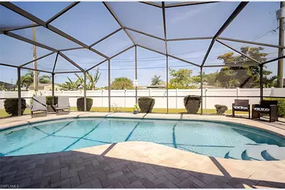 203 SE 43rd Ter, Cape Coral, FL 33904 - Photo 31