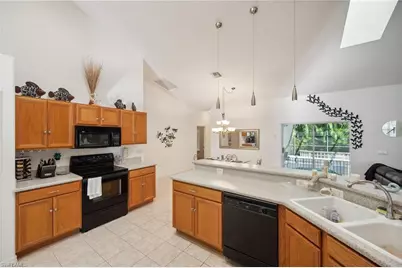 2863 SW 24th Ave, Cape Coral, FL 33914 - Photo 15