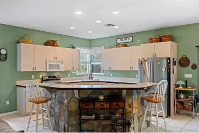 22931 Williams Dr, North Fort Myers, FL 33917 - Photo 7