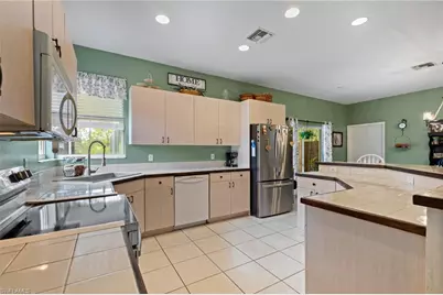 22931 Williams Dr, North Fort Myers, FL 33917 - Photo 9