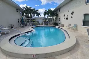 1827 SE 41st St, Cape Coral, FL 33904 - Photo 31