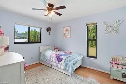 3418 SW 5th Pl, Cape Coral, FL 33914 - Photo 15