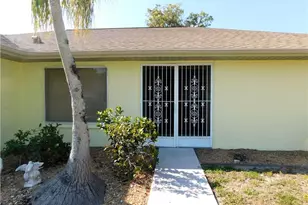 904 SE 18th St, Cape Coral, FL 33990 - Photo 3