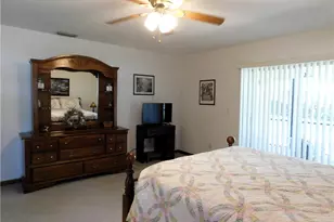 904 SE 18th St, Cape Coral, FL 33990 - Photo 21