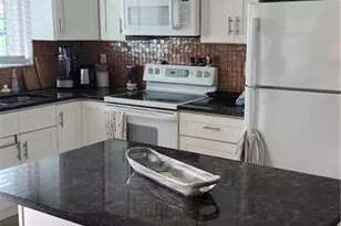 2010 Steamboat Cir, Labelle, FL 33935 - Photo 7