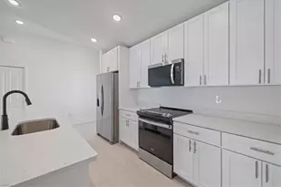 505 SW 25th Ln, Cape Coral, FL 33914 - Photo 7