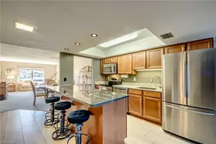 4411 Country Club Blvd, Cape Coral, FL 33904 - Photo 11