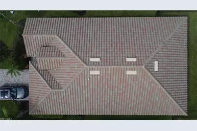 2571 Laurentina Ln, Cape Coral, FL 33909 - Photo 39