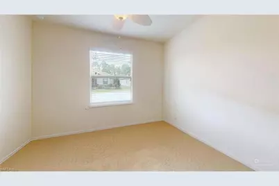 2571 Laurentina Ln, Cape Coral, FL 33909 - Photo 5