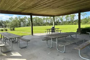 2571 Laurentina Ln, Cape Coral, FL 33909 - Photo 45