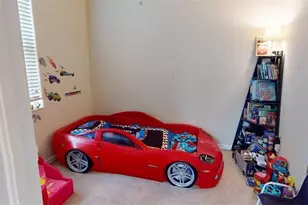 2571 Laurentina Ln, Cape Coral, FL 33909 - Photo 19