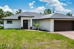 303 E 7th St, Lehigh Acres, FL 33972 - Photo 3